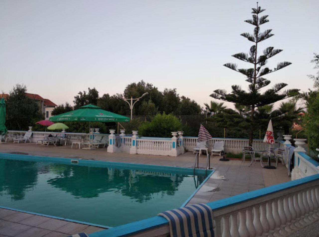 Hotel Rais à Alger Extérieur photo